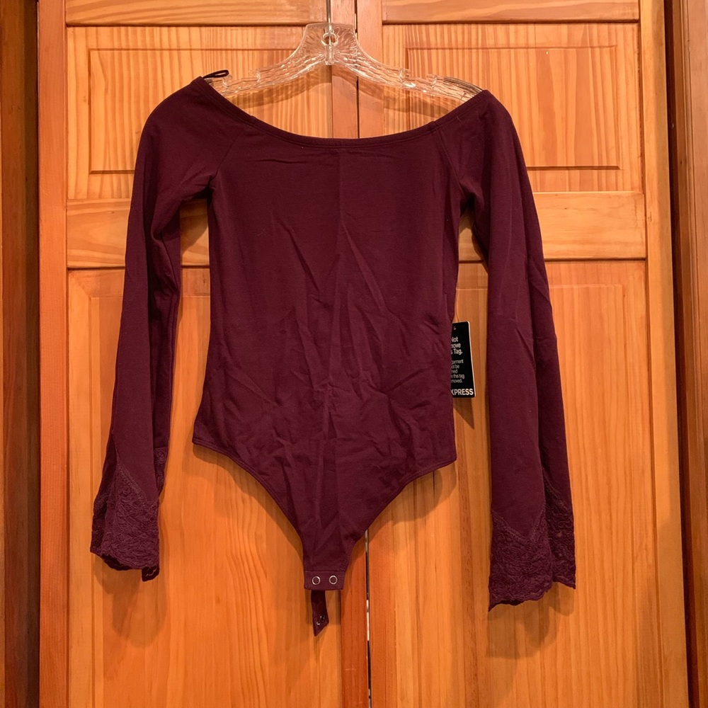 Express off the shoulder thong suit size xs NWT